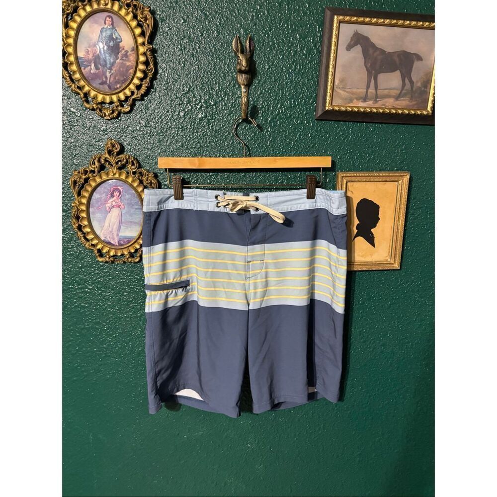 Fair Harbor Swim Trunks Mens 32 Blue Stripe Preppy Beach Zip Pocket Board Shorts